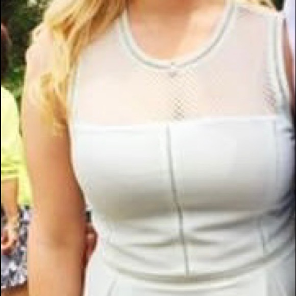 Mint green dress - Picture 3 of 3